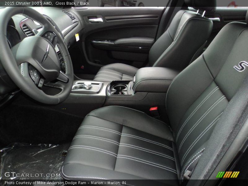 Gloss Black / Black 2015 Chrysler 300 S AWD