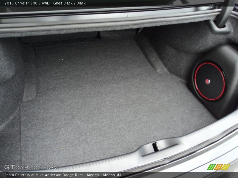 Gloss Black / Black 2015 Chrysler 300 S AWD