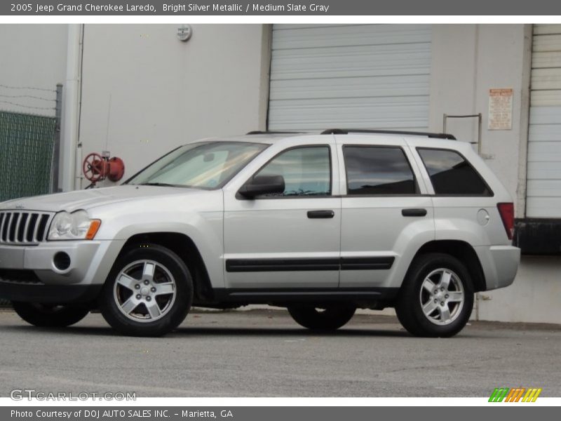 Bright Silver Metallic / Medium Slate Gray 2005 Jeep Grand Cherokee Laredo
