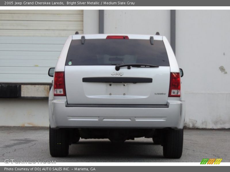 Bright Silver Metallic / Medium Slate Gray 2005 Jeep Grand Cherokee Laredo