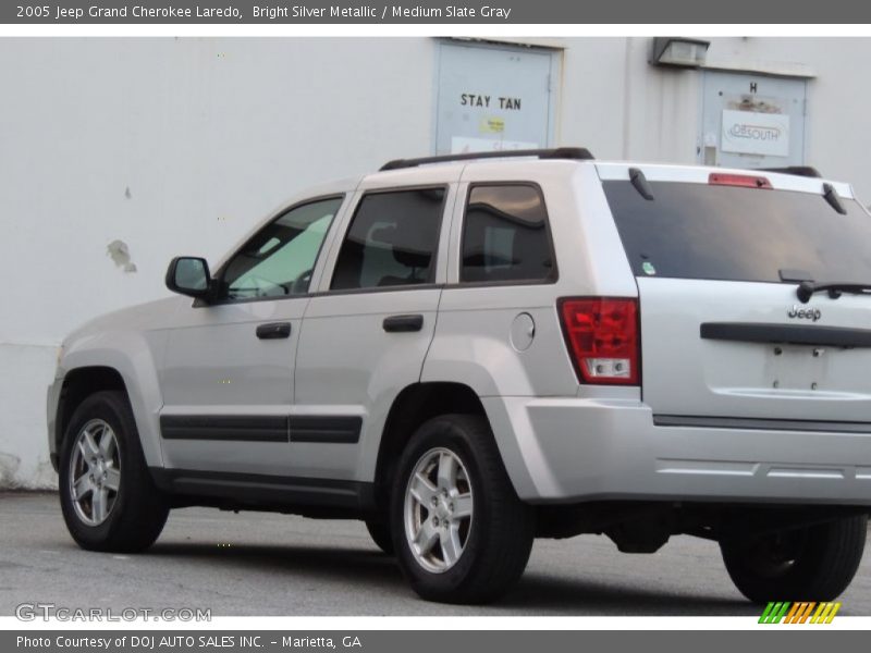 Bright Silver Metallic / Medium Slate Gray 2005 Jeep Grand Cherokee Laredo