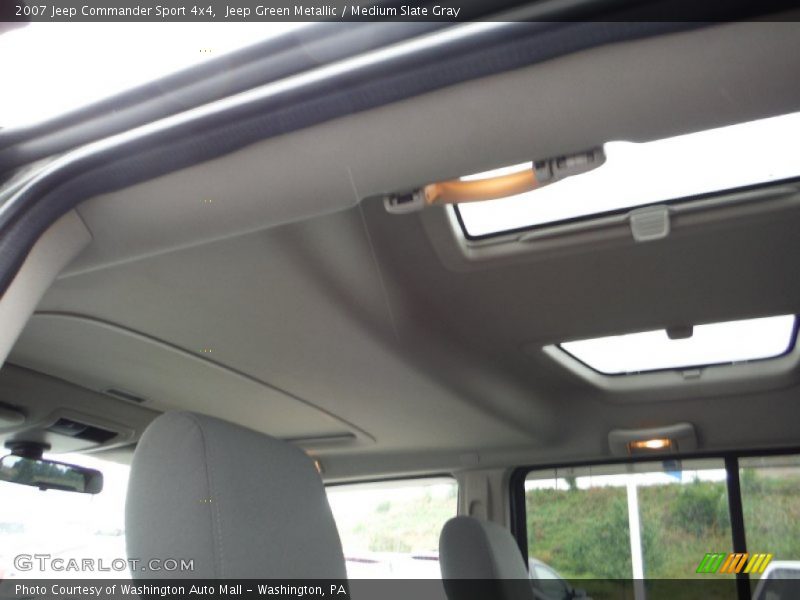 Jeep Green Metallic / Medium Slate Gray 2007 Jeep Commander Sport 4x4