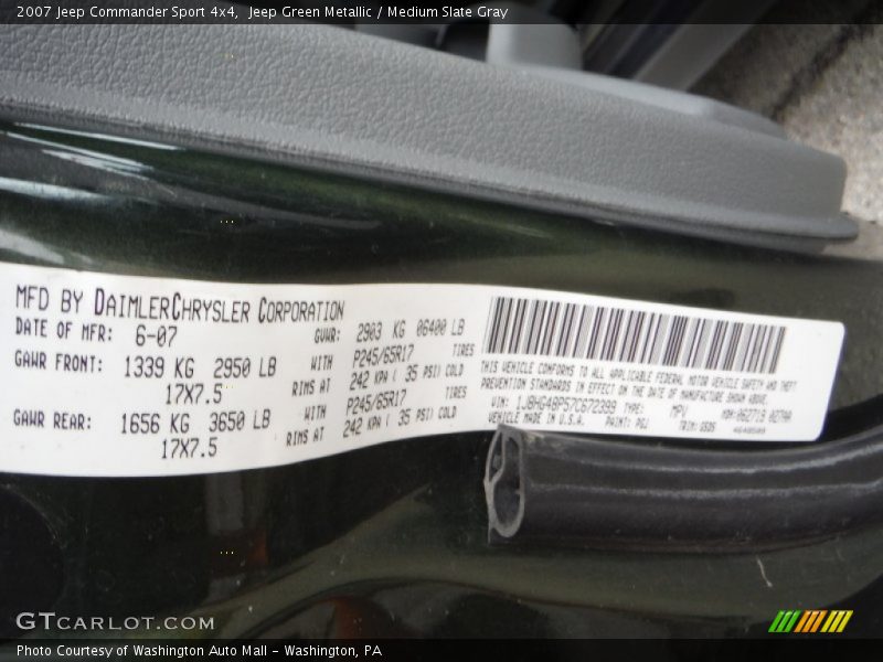 Jeep Green Metallic / Medium Slate Gray 2007 Jeep Commander Sport 4x4
