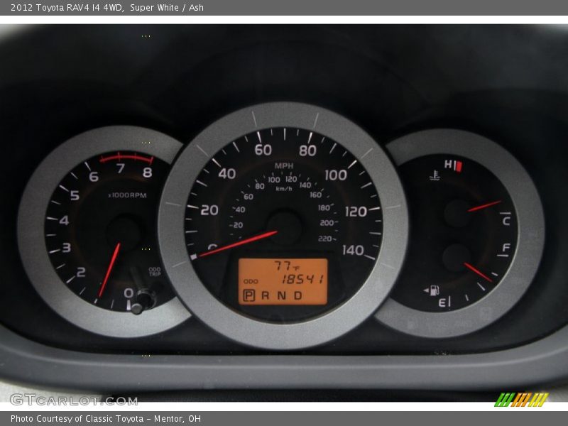 Super White / Ash 2012 Toyota RAV4 I4 4WD