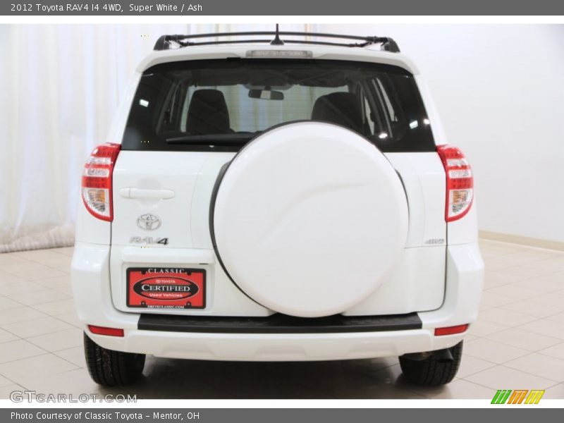 Super White / Ash 2012 Toyota RAV4 I4 4WD