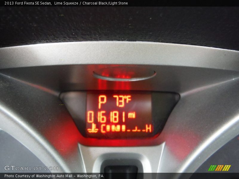 Lime Squeeze / Charcoal Black/Light Stone 2013 Ford Fiesta SE Sedan