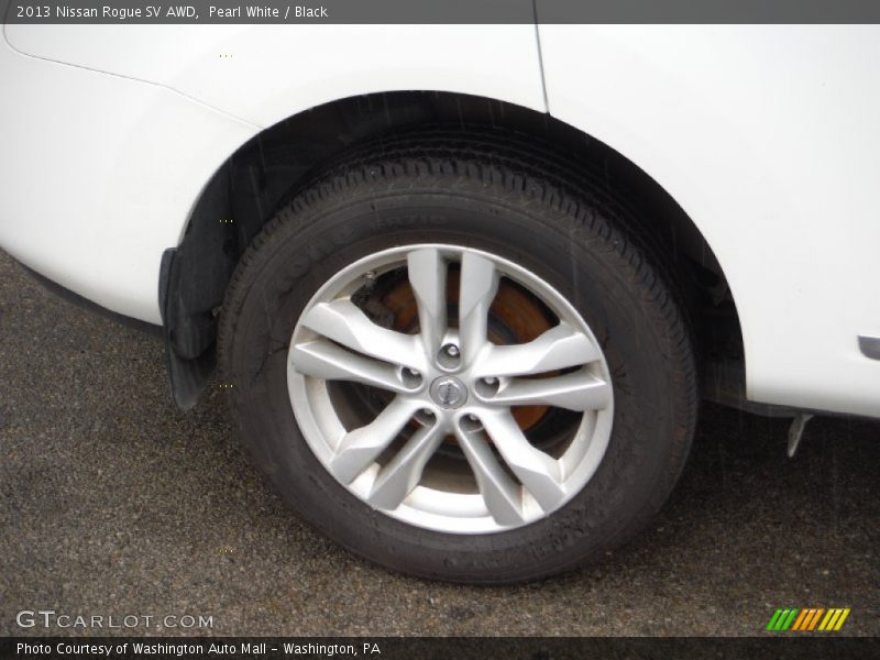 Pearl White / Black 2013 Nissan Rogue SV AWD