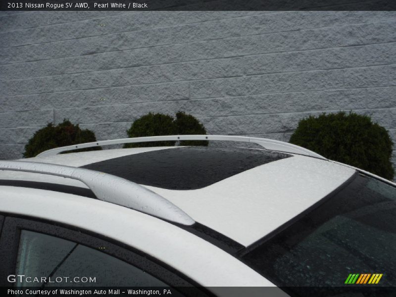 Pearl White / Black 2013 Nissan Rogue SV AWD