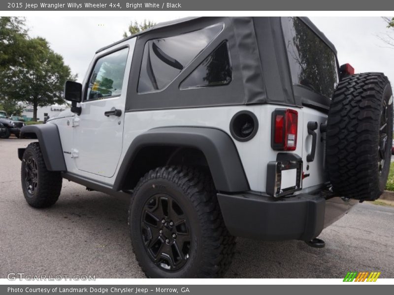 Bright White / Black 2015 Jeep Wrangler Willys Wheeler 4x4