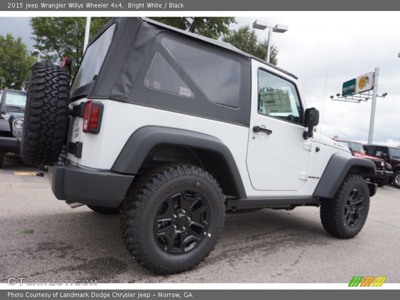 Bright White / Black 2015 Jeep Wrangler Willys Wheeler 4x4