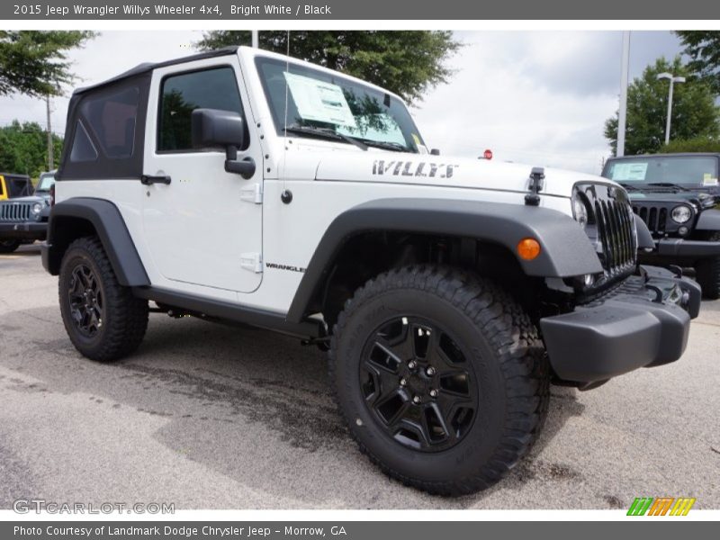 Bright White / Black 2015 Jeep Wrangler Willys Wheeler 4x4