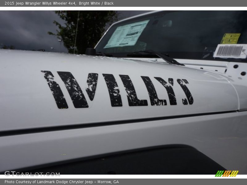 Bright White / Black 2015 Jeep Wrangler Willys Wheeler 4x4