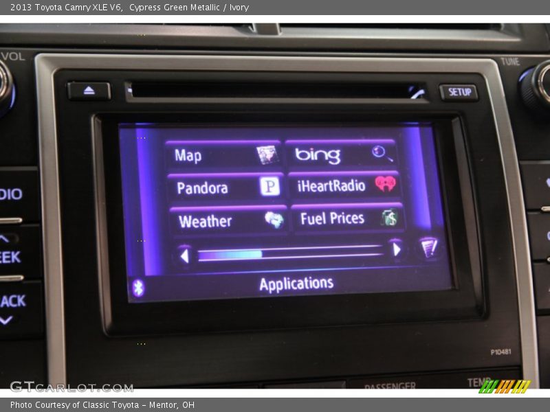 Cypress Green Metallic / Ivory 2013 Toyota Camry XLE V6