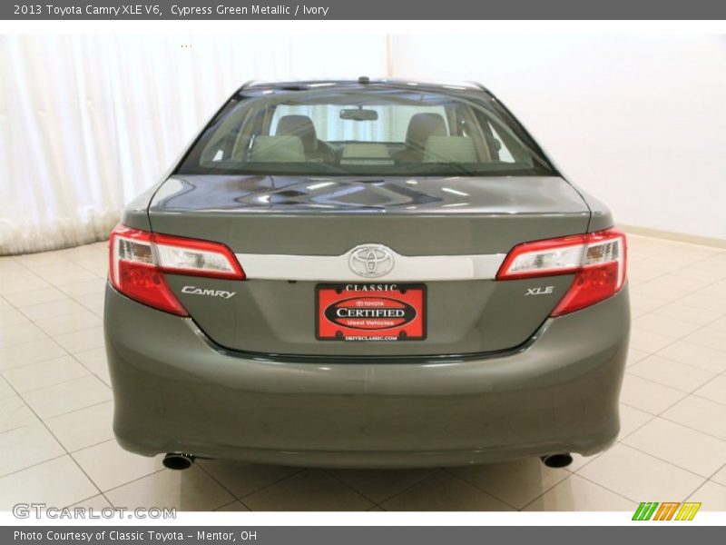 Cypress Green Metallic / Ivory 2013 Toyota Camry XLE V6