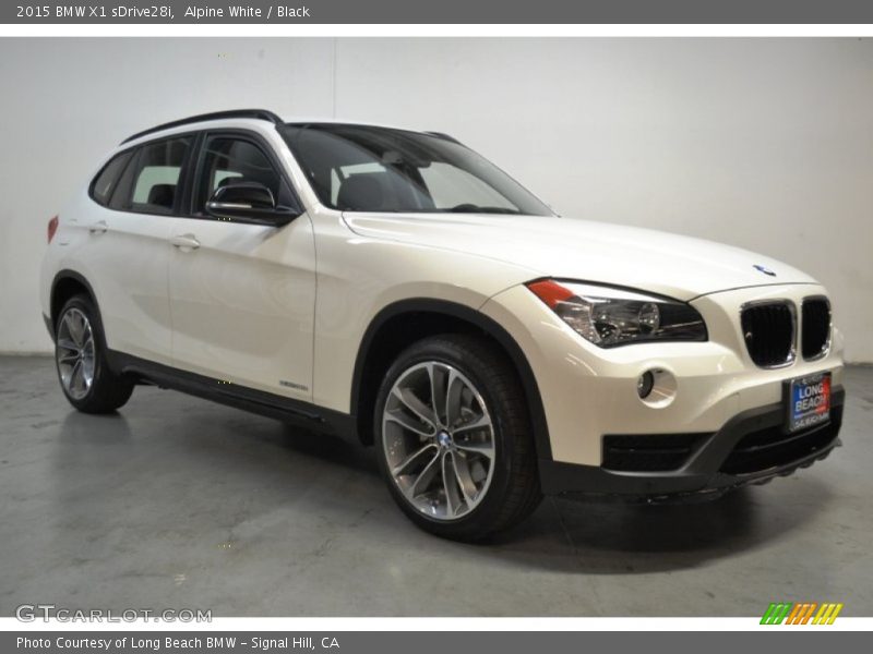 Alpine White / Black 2015 BMW X1 sDrive28i