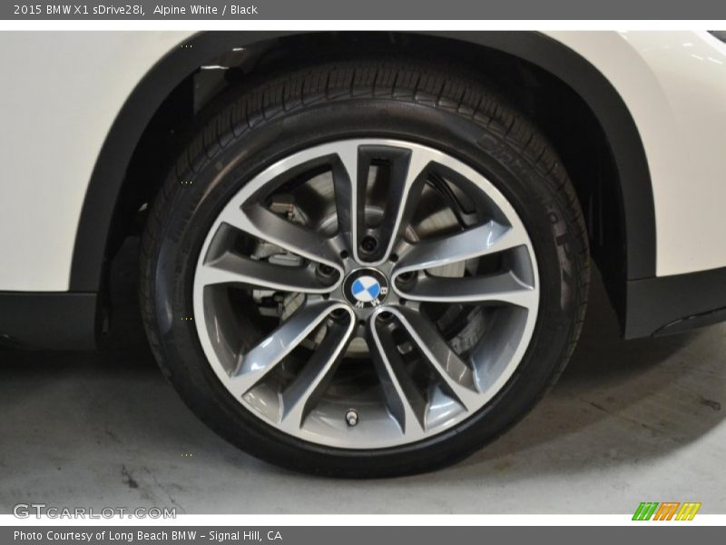 Alpine White / Black 2015 BMW X1 sDrive28i