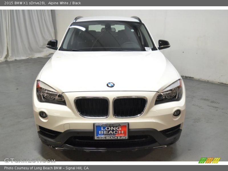 Alpine White / Black 2015 BMW X1 sDrive28i
