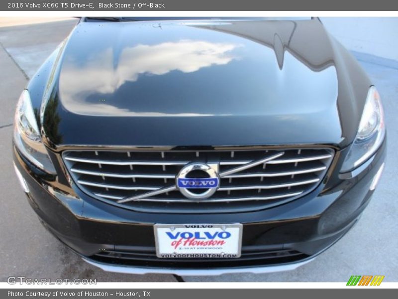 Black Stone / Off-Black 2016 Volvo XC60 T5 Drive-E