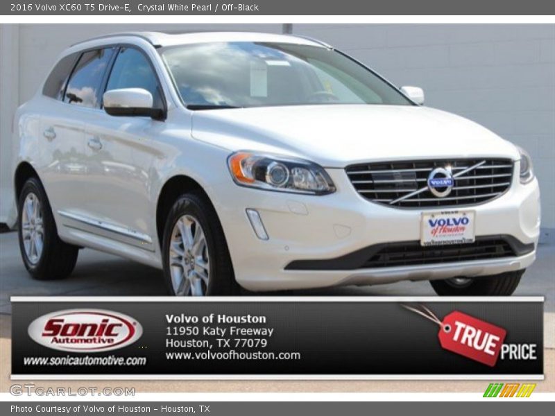 Crystal White Pearl / Off-Black 2016 Volvo XC60 T5 Drive-E