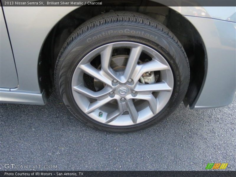 Brilliant Silver Metallic / Charcoal 2013 Nissan Sentra SV