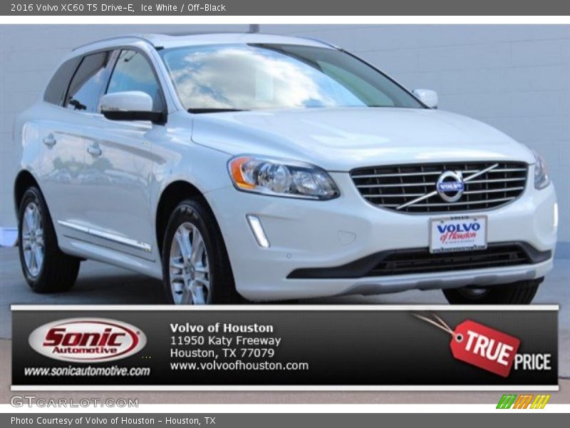 Ice White / Off-Black 2016 Volvo XC60 T5 Drive-E