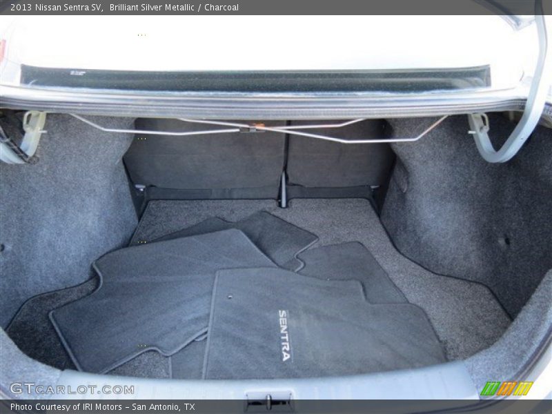 Brilliant Silver Metallic / Charcoal 2013 Nissan Sentra SV