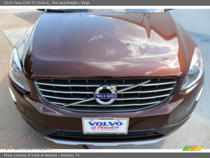 Rich Java Metallic / Beige 2016 Volvo XC60 T5 Drive-E