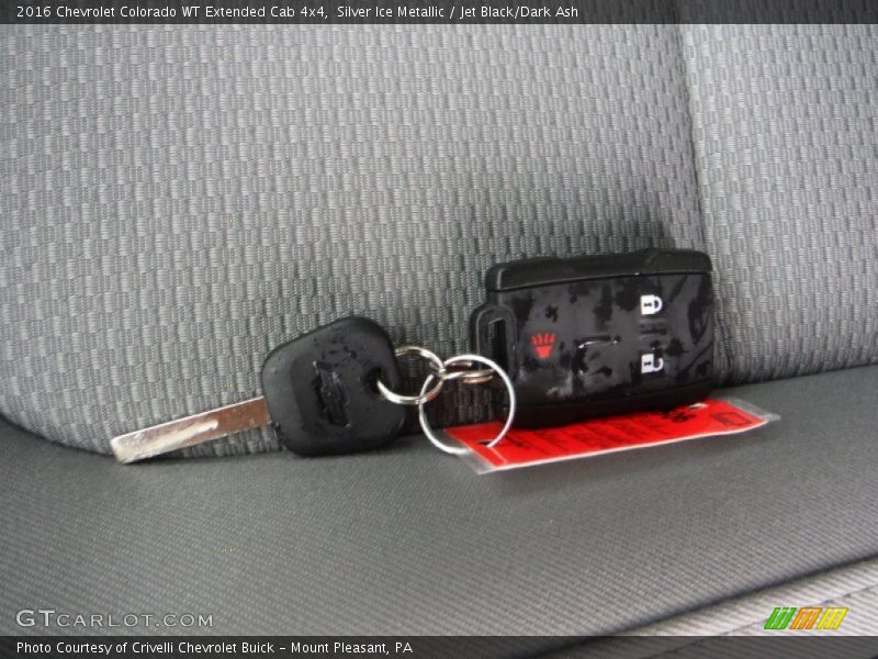 Keys of 2016 Colorado WT Extended Cab 4x4
