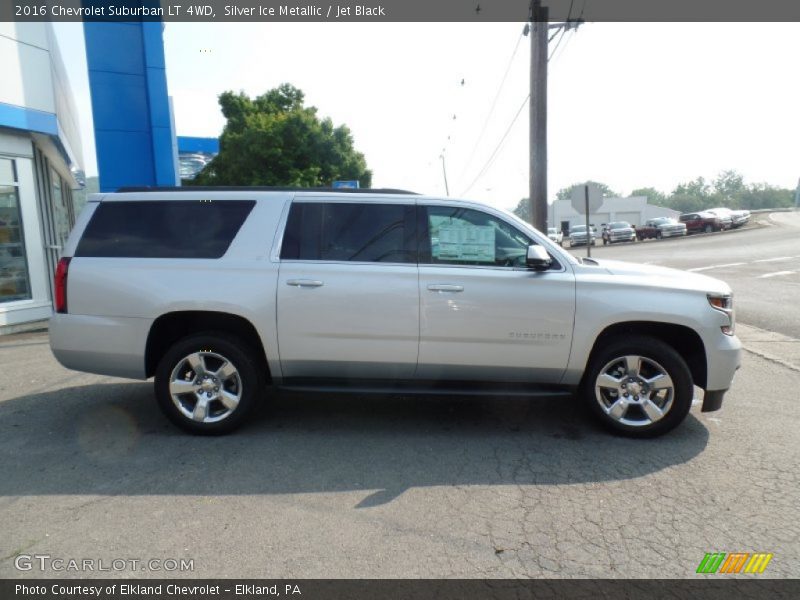  2016 Suburban LT 4WD Silver Ice Metallic