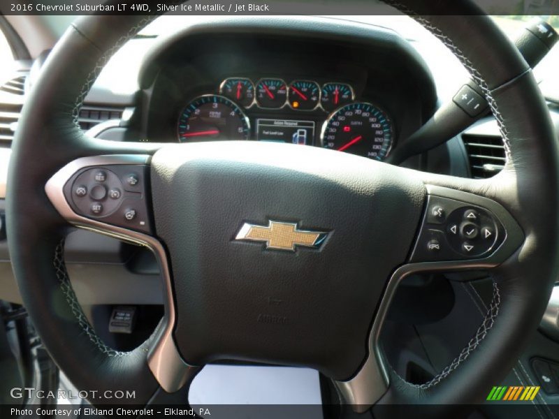 Silver Ice Metallic / Jet Black 2016 Chevrolet Suburban LT 4WD
