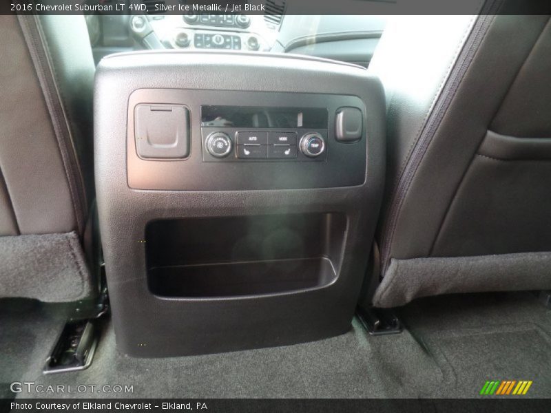 Silver Ice Metallic / Jet Black 2016 Chevrolet Suburban LT 4WD