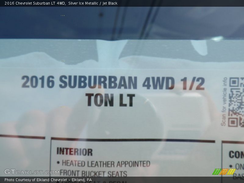 Silver Ice Metallic / Jet Black 2016 Chevrolet Suburban LT 4WD