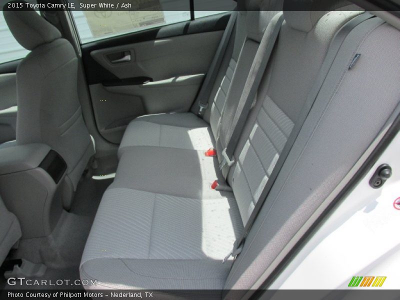 Super White / Ash 2015 Toyota Camry LE