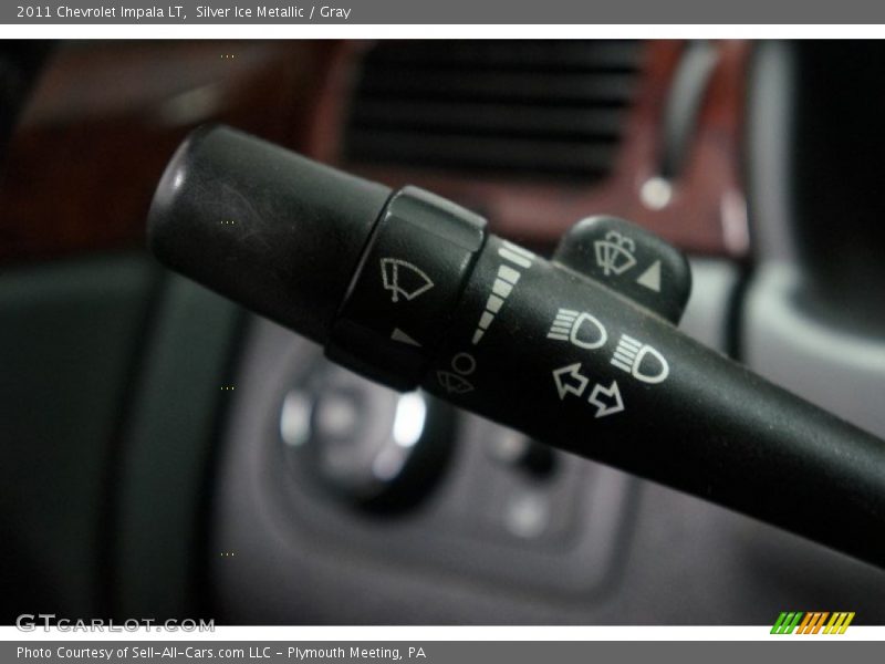 Silver Ice Metallic / Gray 2011 Chevrolet Impala LT