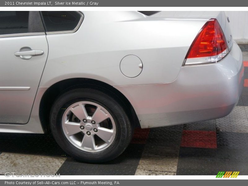 Silver Ice Metallic / Gray 2011 Chevrolet Impala LT