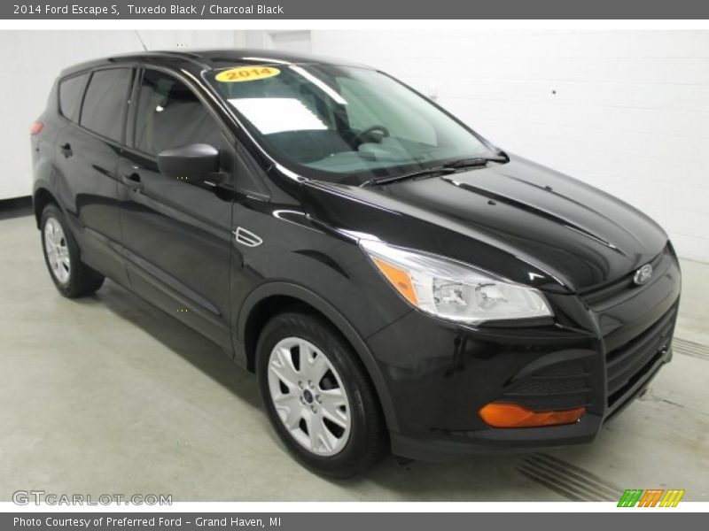 Tuxedo Black / Charcoal Black 2014 Ford Escape S