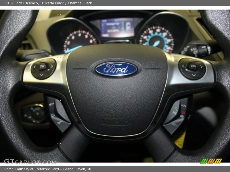 Tuxedo Black / Charcoal Black 2014 Ford Escape S
