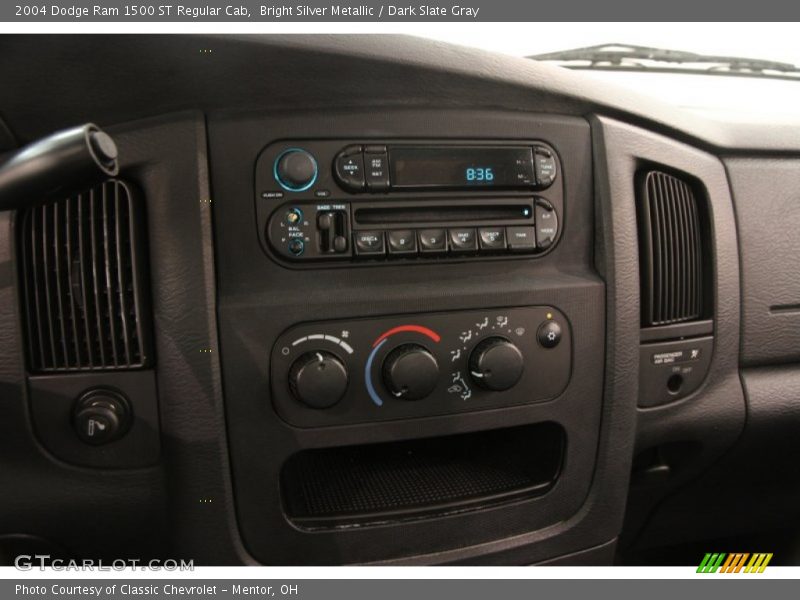 Bright Silver Metallic / Dark Slate Gray 2004 Dodge Ram 1500 ST Regular Cab
