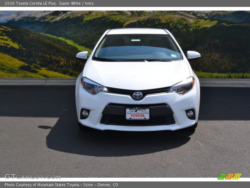 Super White / Ivory 2016 Toyota Corolla LE Plus