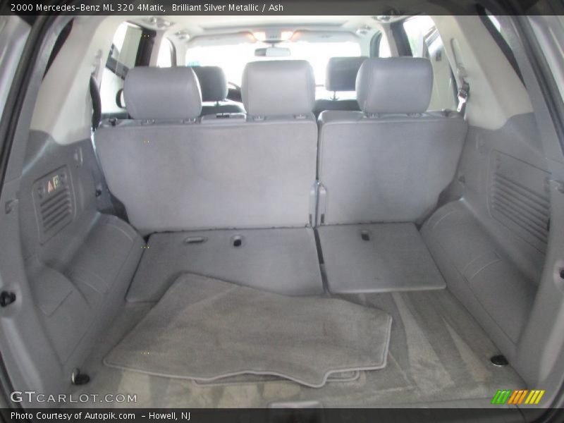 Brilliant Silver Metallic / Ash 2000 Mercedes-Benz ML 320 4Matic