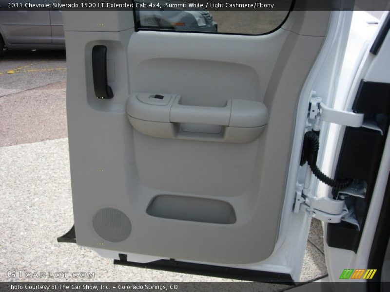 Summit White / Light Cashmere/Ebony 2011 Chevrolet Silverado 1500 LT Extended Cab 4x4