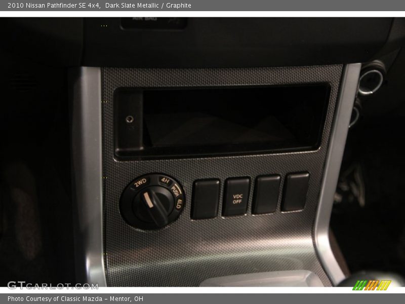 Dark Slate Metallic / Graphite 2010 Nissan Pathfinder SE 4x4