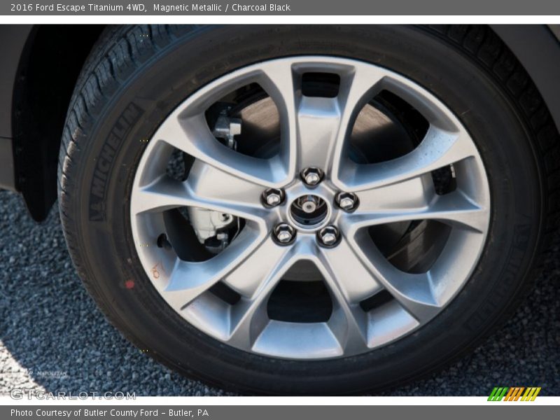 Magnetic Metallic / Charcoal Black 2016 Ford Escape Titanium 4WD