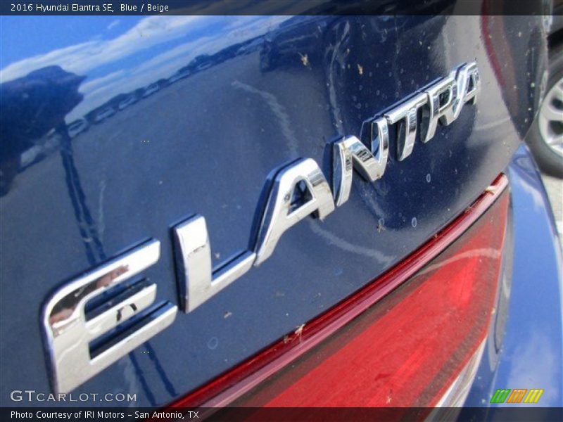 Blue / Beige 2016 Hyundai Elantra SE