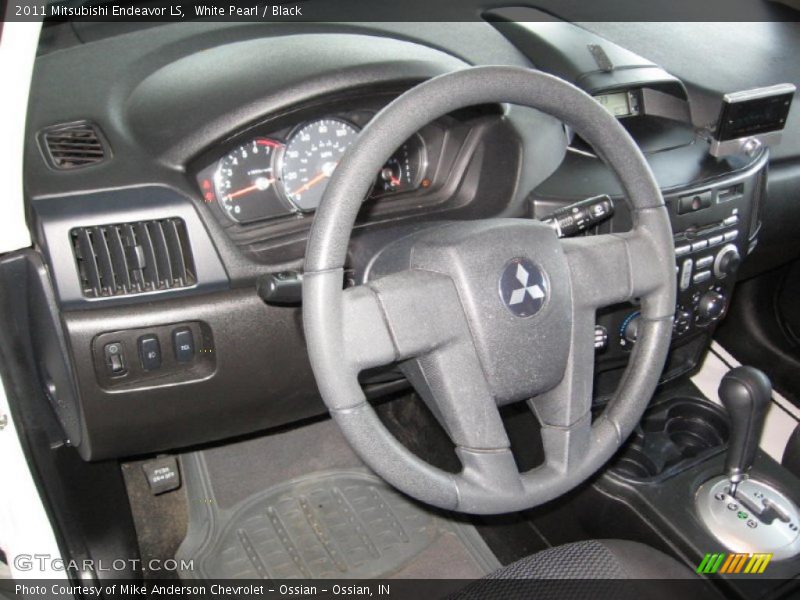 White Pearl / Black 2011 Mitsubishi Endeavor LS