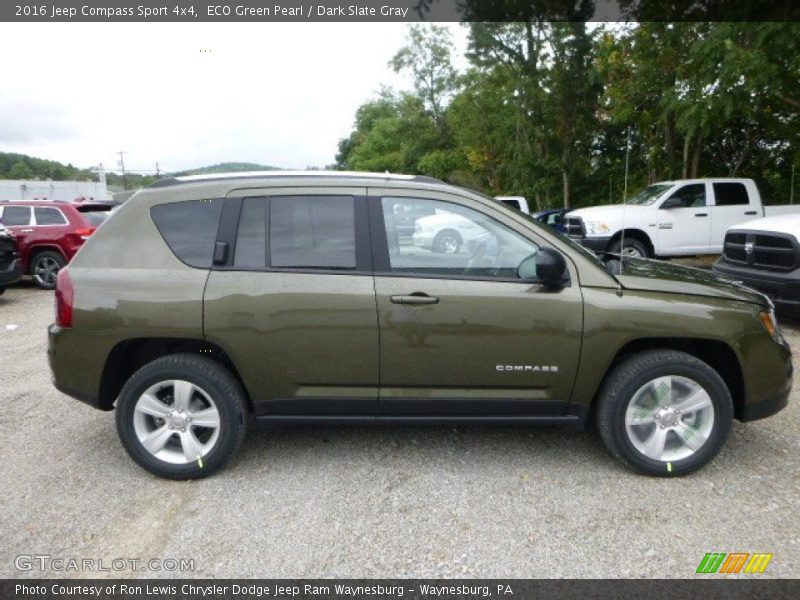  2016 Compass Sport 4x4 ECO Green Pearl