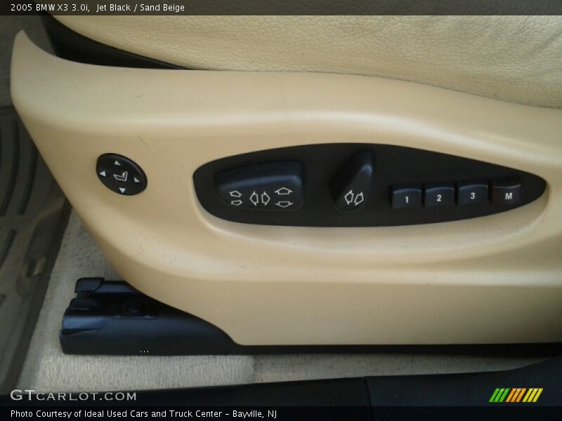Jet Black / Sand Beige 2005 BMW X3 3.0i