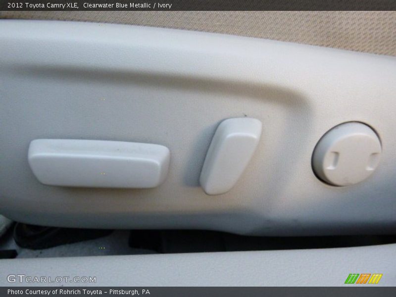 Clearwater Blue Metallic / Ivory 2012 Toyota Camry XLE