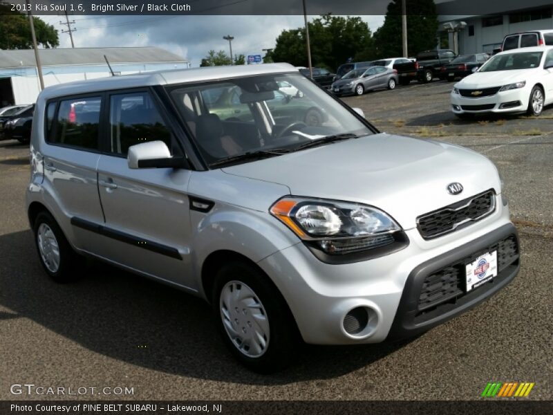 Bright Silver / Black Cloth 2013 Kia Soul 1.6