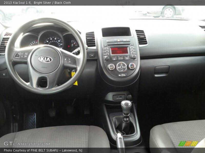 Bright Silver / Black Cloth 2013 Kia Soul 1.6
